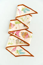 Round Top Silk Ribbon Scarf