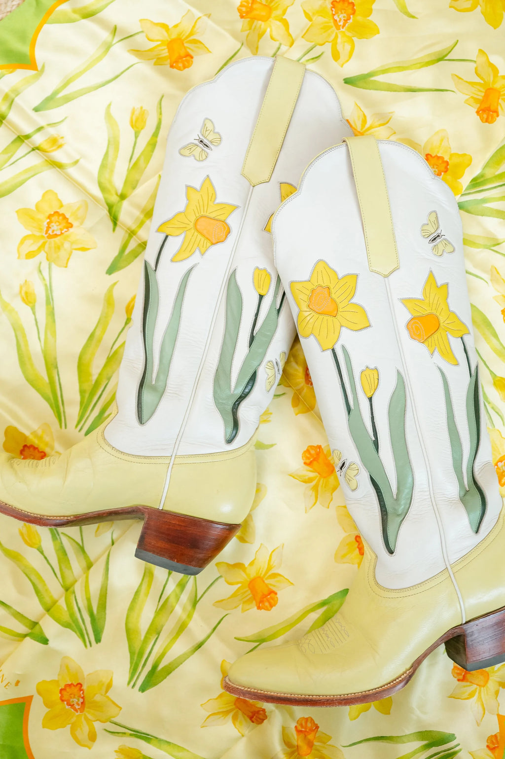 Daffodil Scarf